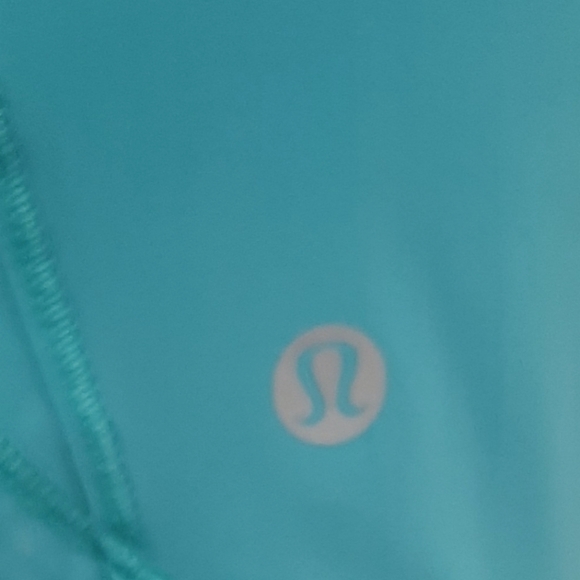 *FINAL SALE* Lululemon Essential Athletic Mesh Tank Top - Picture 5 of 5